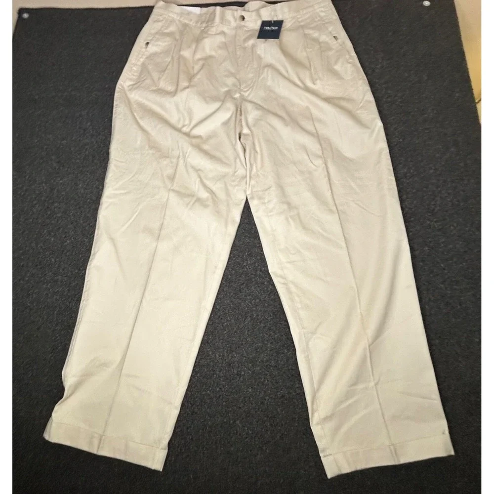 VTG Nautica Pants Men Beige Sand Bar Pleated Chino Cuffed 90s 42 x 32 NWT